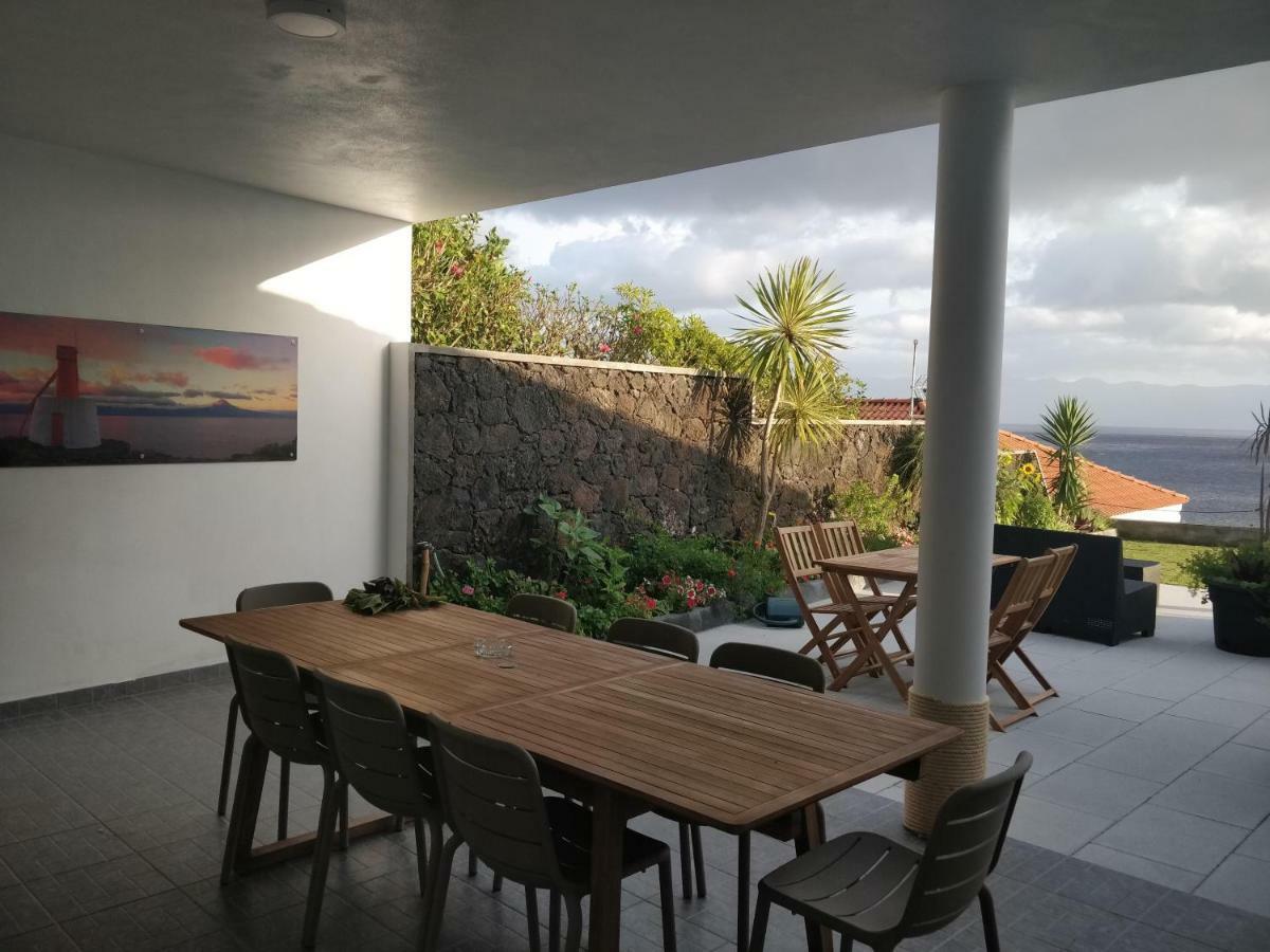 Casa D'Avo Guesthouse And Apartment Urzelina エクステリア 写真