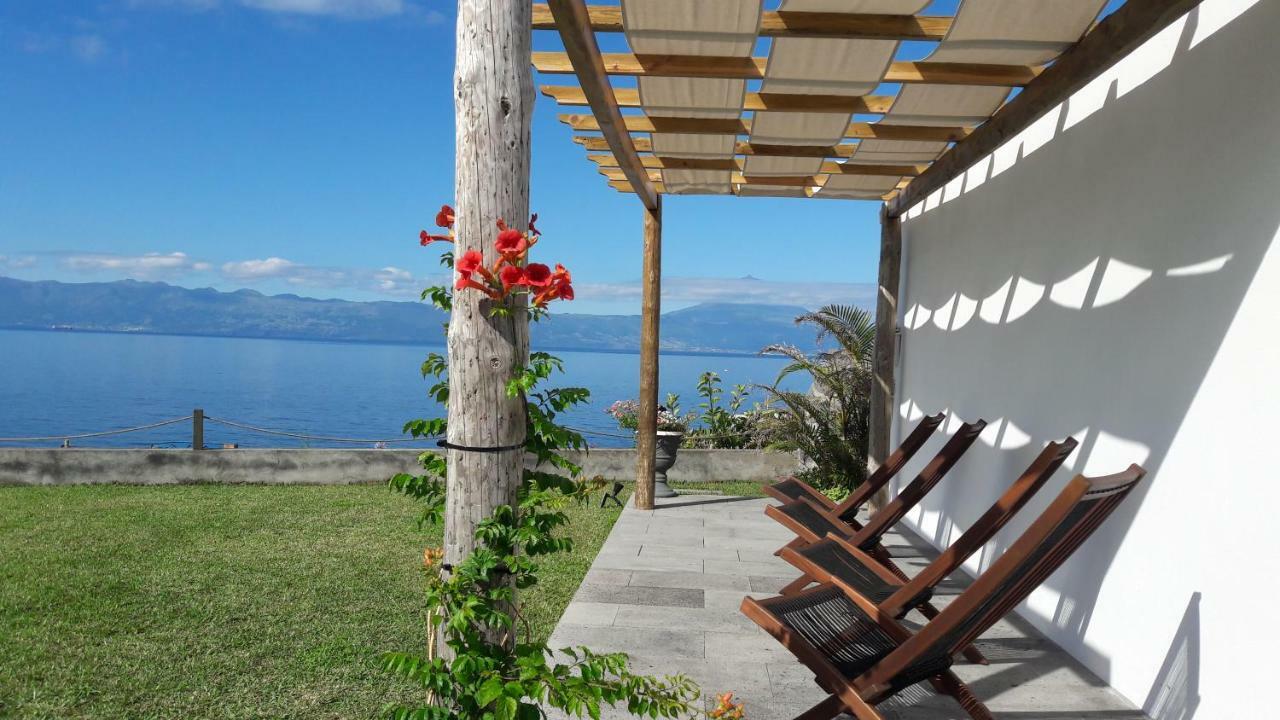 Casa D'Avo Guesthouse And Apartment Urzelina エクステリア 写真